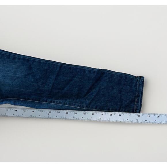 Levi’s Signature Miss Rise, Skinny Jeans, Blue Wash women’s size 32 by 28 Denim - Picture 4 of 6